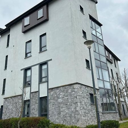 Entire Apartment , Centre Carrick on Shannon Zewnętrze zdjęcie