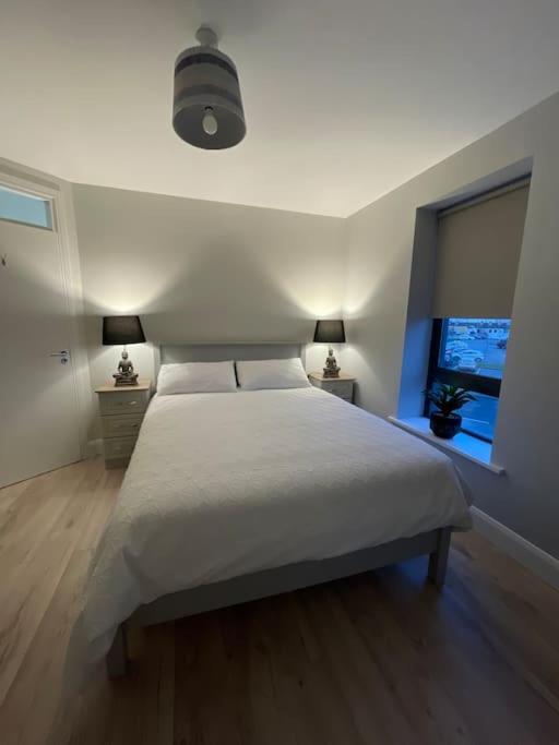 Entire Apartment , Centre Carrick on Shannon Zewnętrze zdjęcie